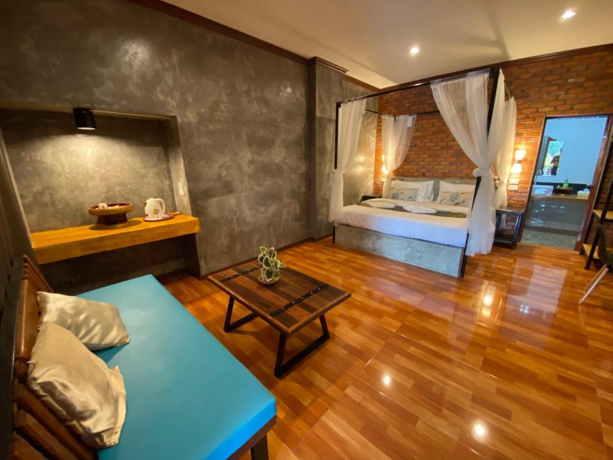 Khum Lanna Boutique Hotel Sisaket Zewnętrze zdjęcie