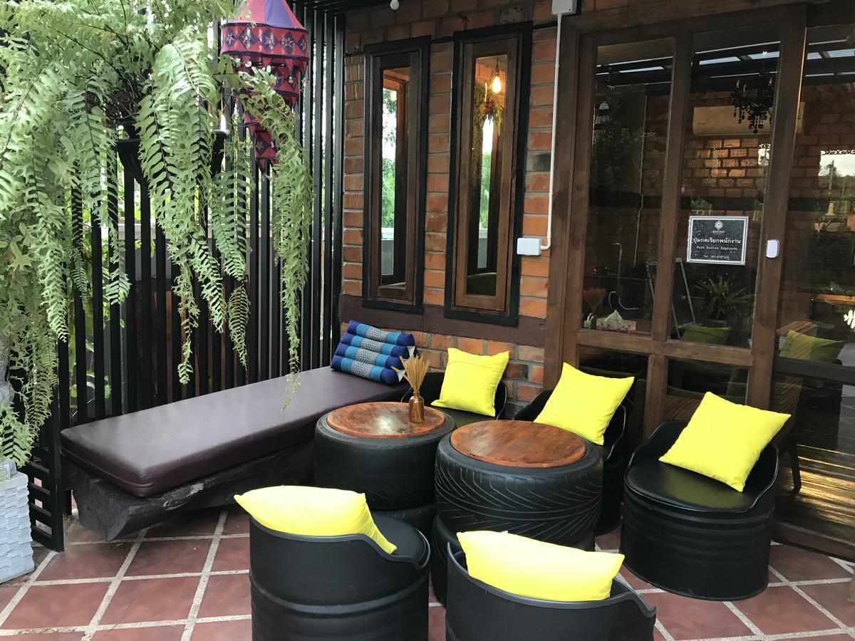 Khum Lanna Boutique Hotel Sisaket Zewnętrze zdjęcie